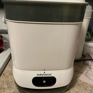 Baby Brezza Sterilizer